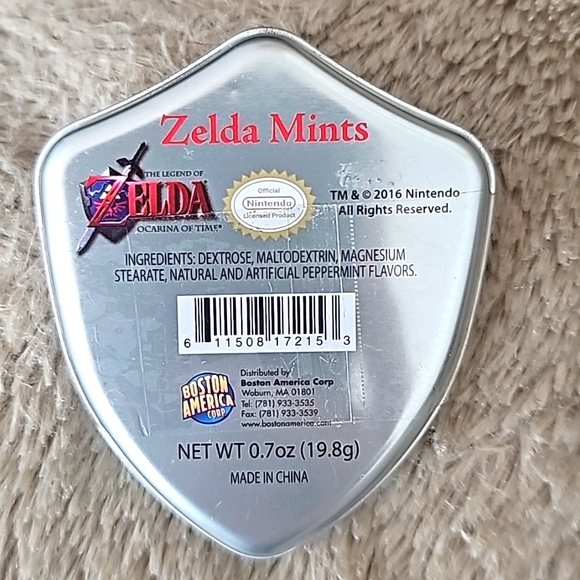 Zelda Mints, Collectible Shield Tin 🗡🛡*Free with Any Other Purchase* - Picture 3 of 3